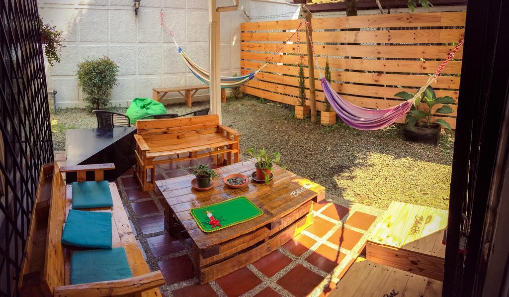 Blackpine Hostel Медельїн Екстер'єр фото
